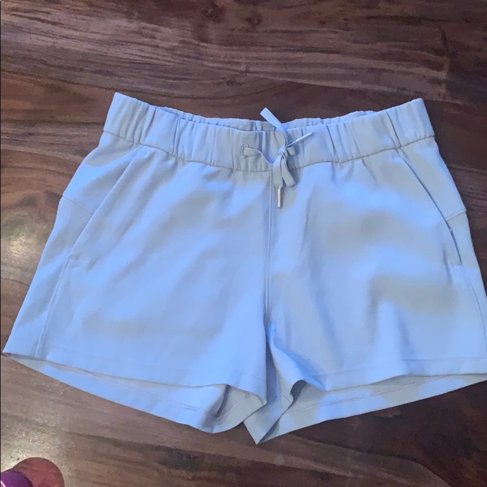 On the Fly lululemon shorts